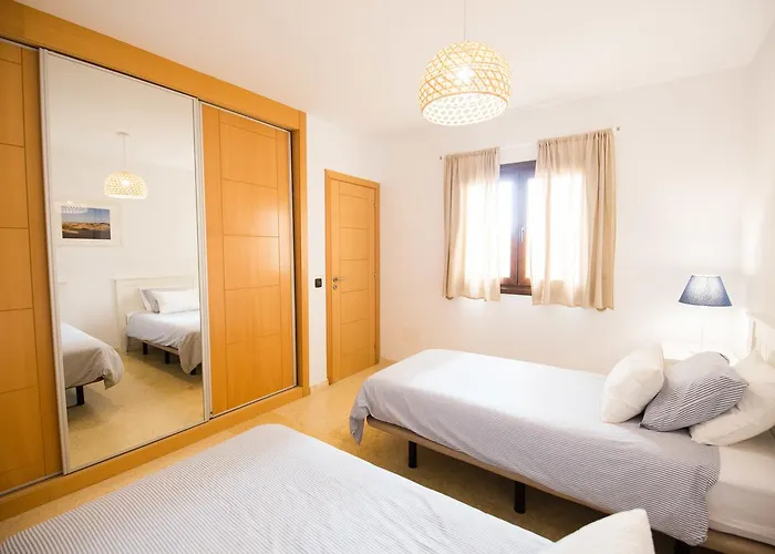 Tinajas - No Noise Corralejo